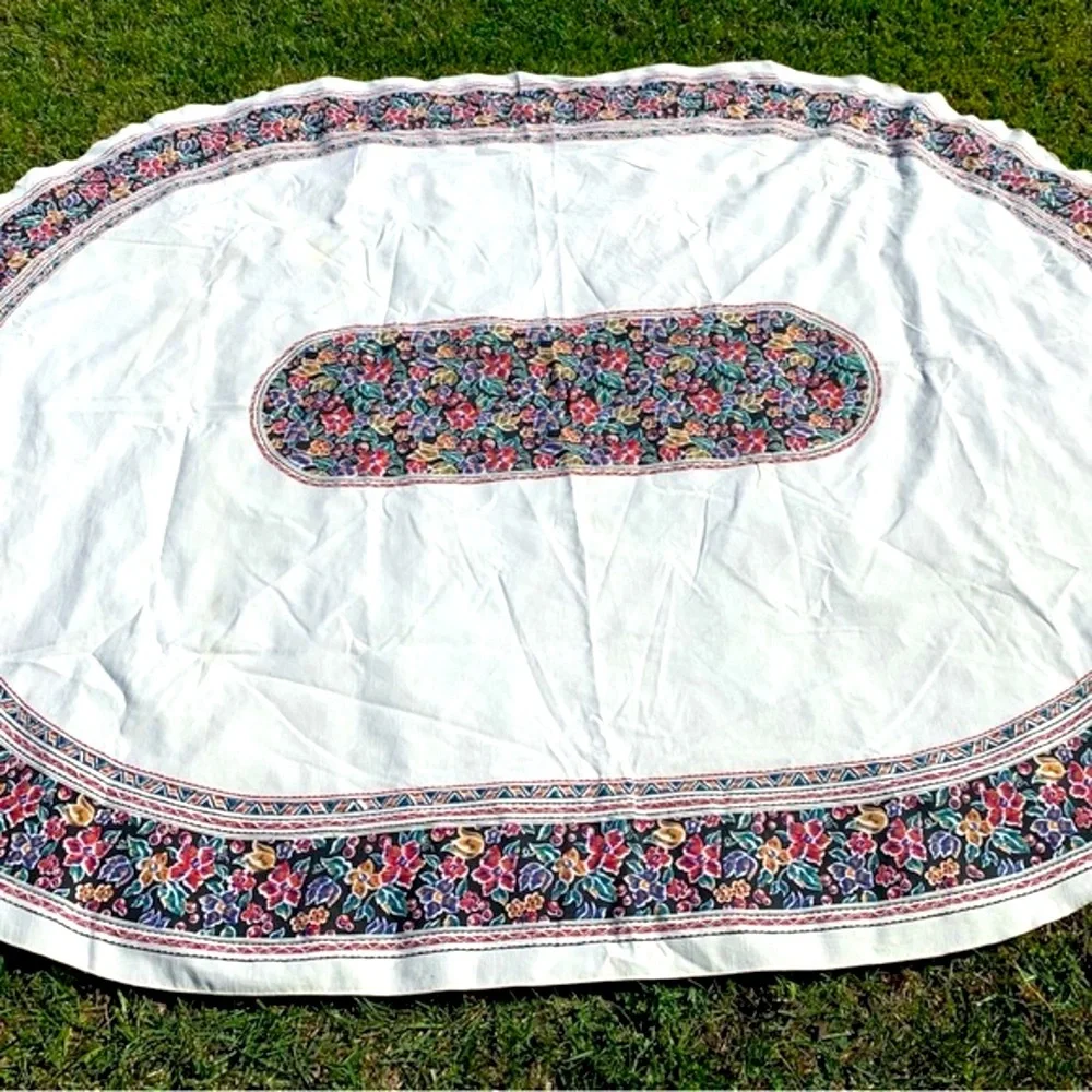 Table cloth